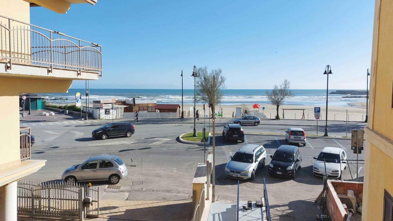 Sweet Home & Wellness Affittacamere Nettuno Extérieur photo