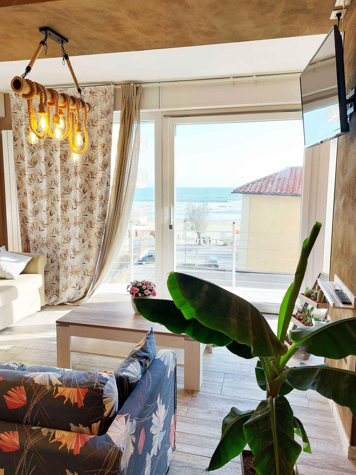 Sweet Home & Wellness Affittacamere Nettuno Extérieur photo